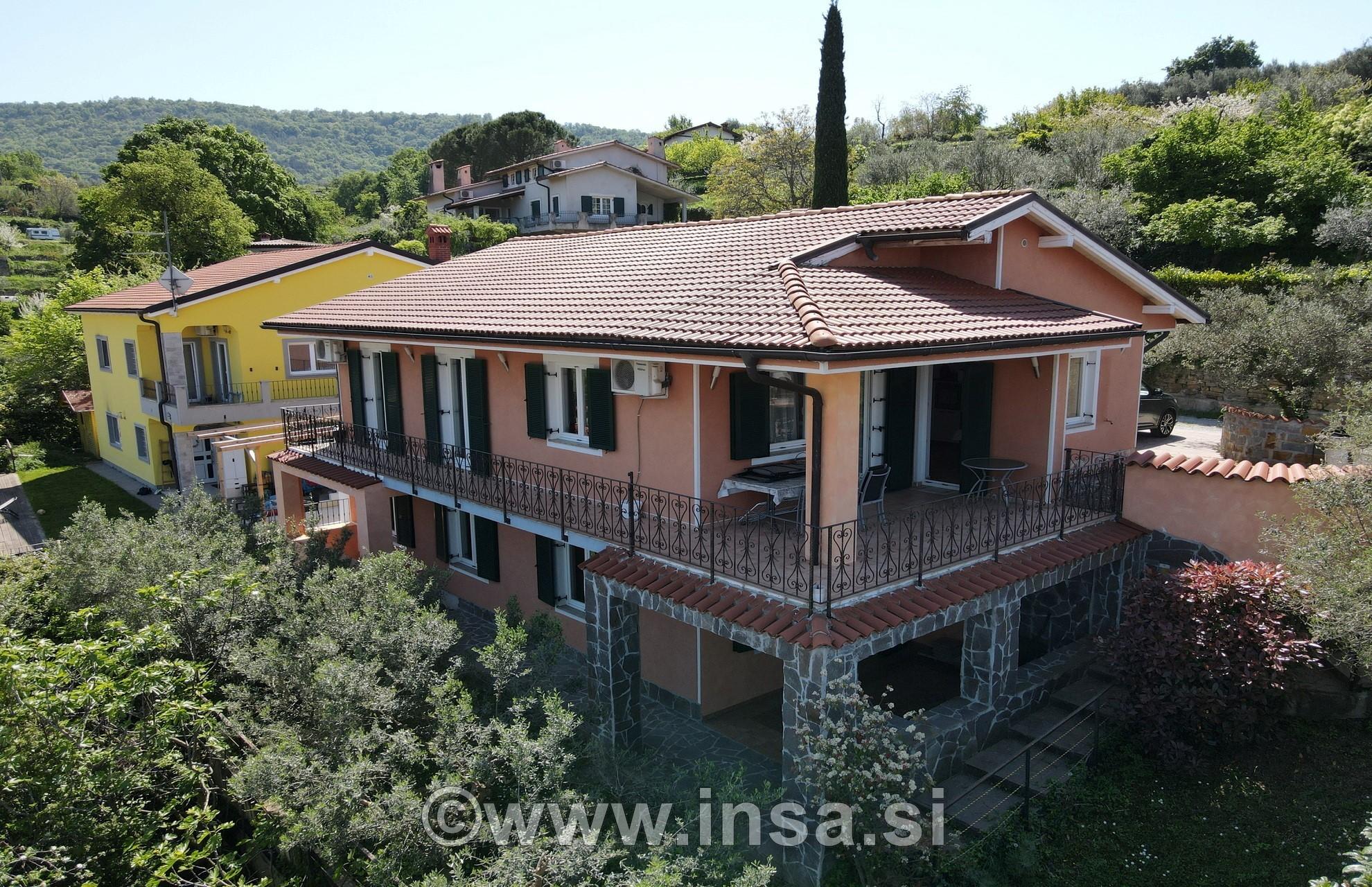 Hiša, Dvostanovanjska, KOPER/CAPODISTRIA – DOSTAVA