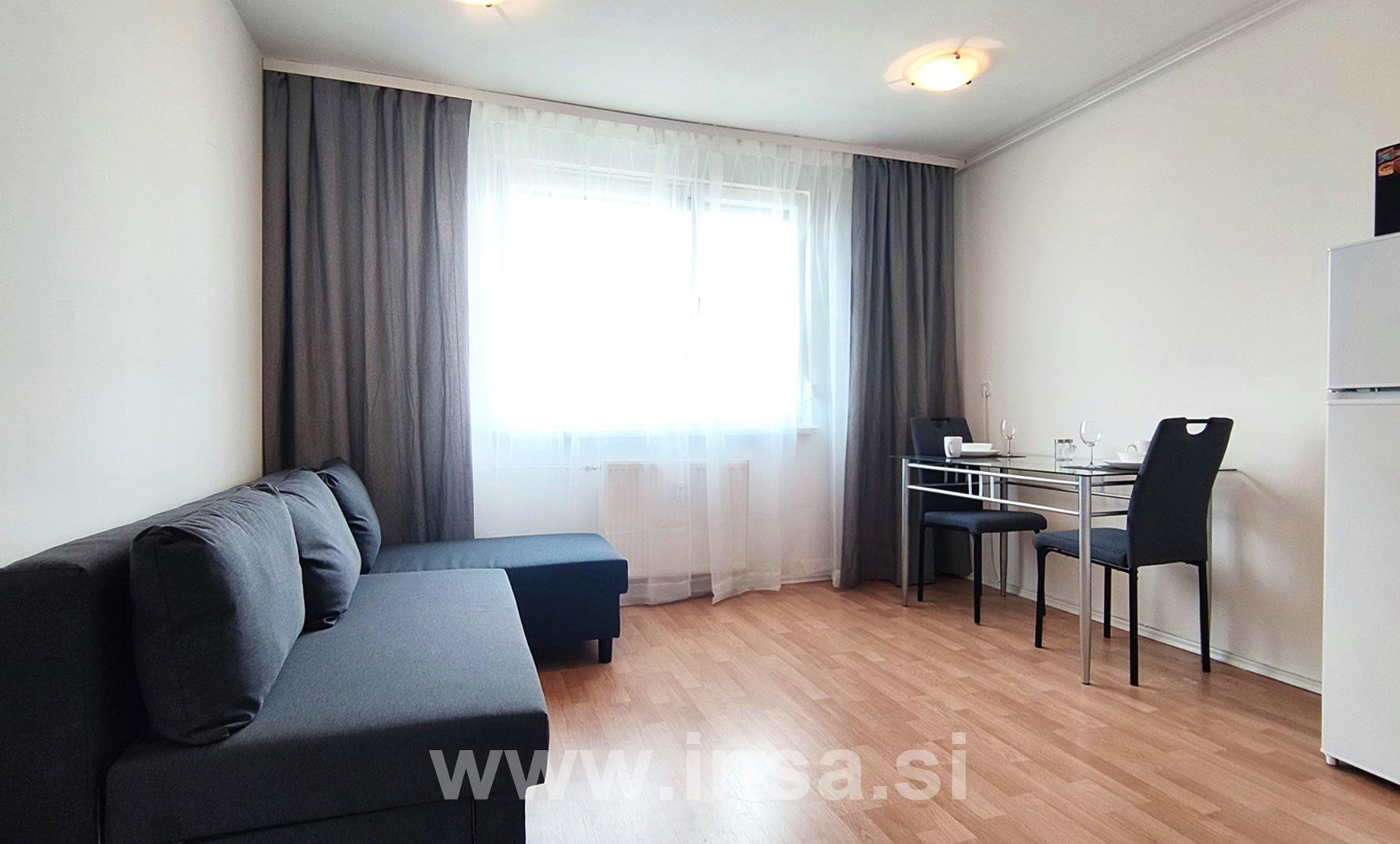 Stanovanje, Garsonjera, PTUJ