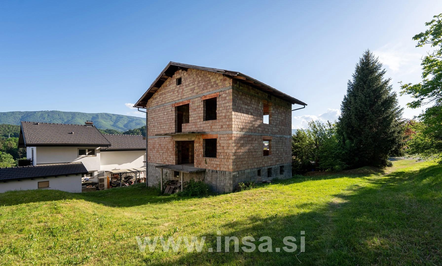 Hiša, Samostojna, BRESTERNICA