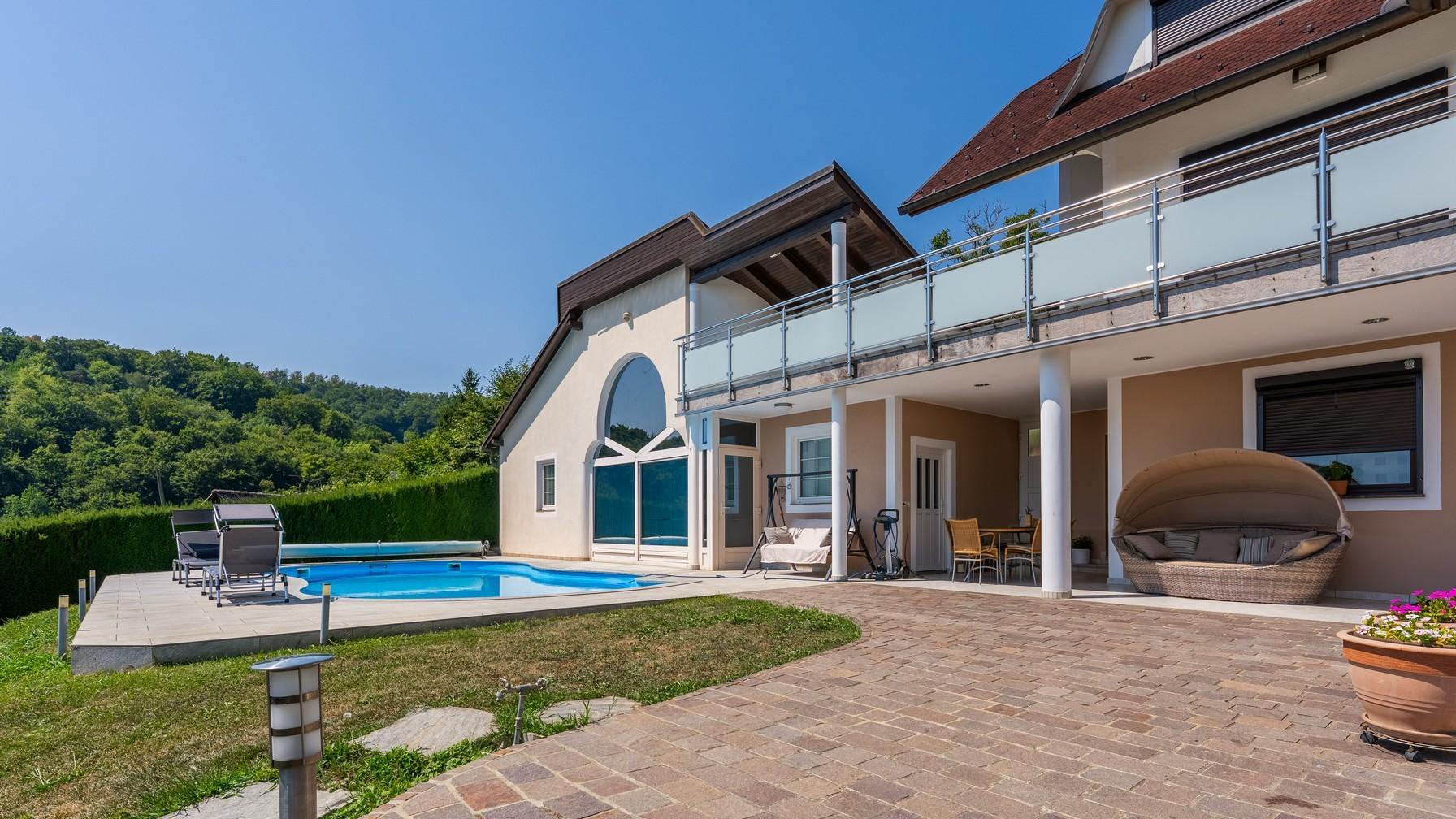 Hiša, Samostojna, PESNICA PRI MARIBORU